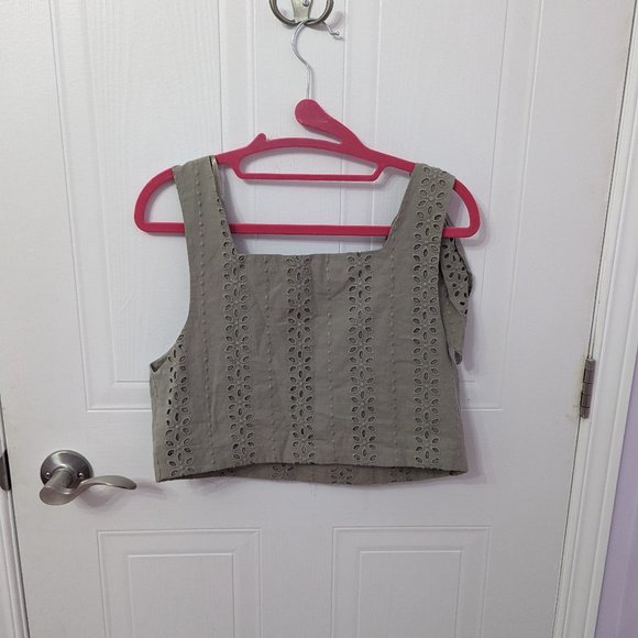 NWOT ZARA Crop Top Size XS - Picture 2 of 4
